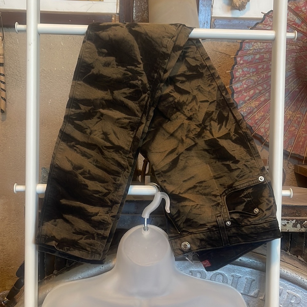True Slim Black Bleach Distressed Jeans
